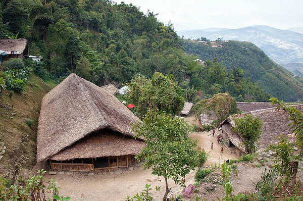 Longwa Villagers of India Enjoy Dual Citizenship of India and Myanmar